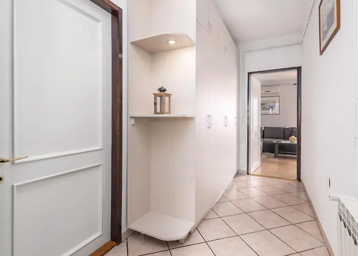 2 Bedroom Stunning In