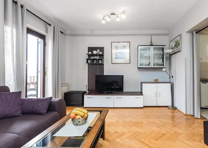 2 Bedroom Stunning In