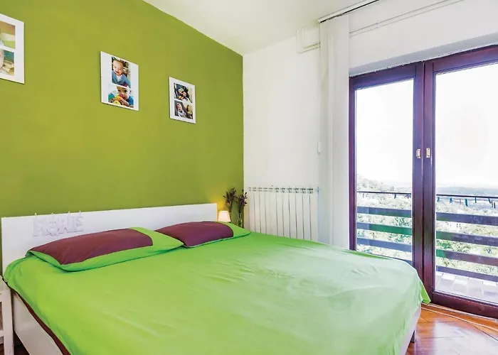 2 Bedroom Stunning In 公寓 *